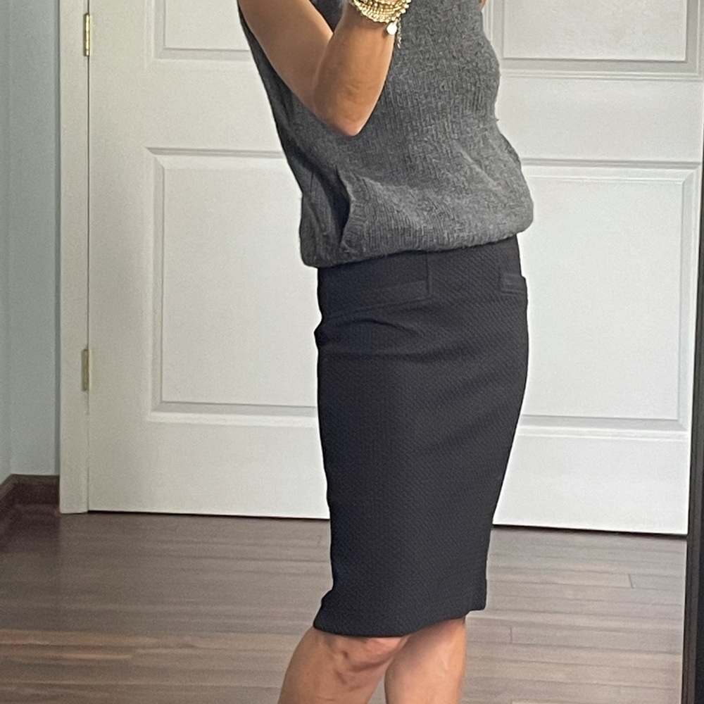 Ganni Black Textured Stretchy High Waisted Skirt - Picture 4 of 8
